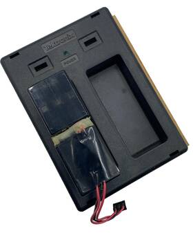 146-0075-00 Textronix Sealed Lead Acid Battery Charger 146007500 12vdc