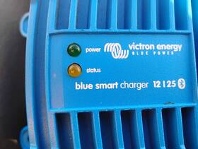 Victron 719076017301 12 Volt 25 Amp Charger Blue Power Battery